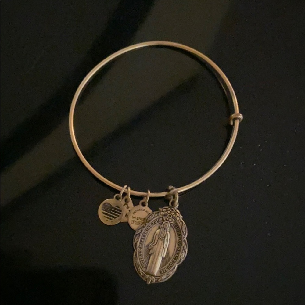 Mother Mary shrine Alex ani